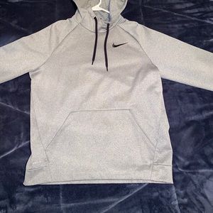 Nike sweatshirt